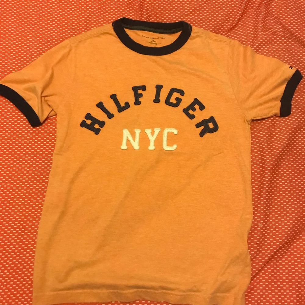 Hilfiger tee
